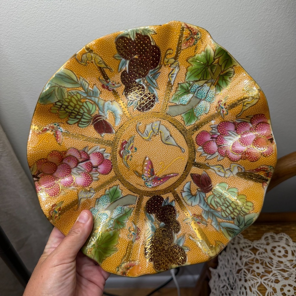Vtg Chinese Satsuma Moriage Plate 11" Raised Textured Enamel Gold Gilt Fruit